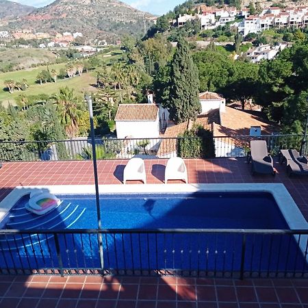 Apartamento En Villa Con Piscina Málaga Eksteriør bilde